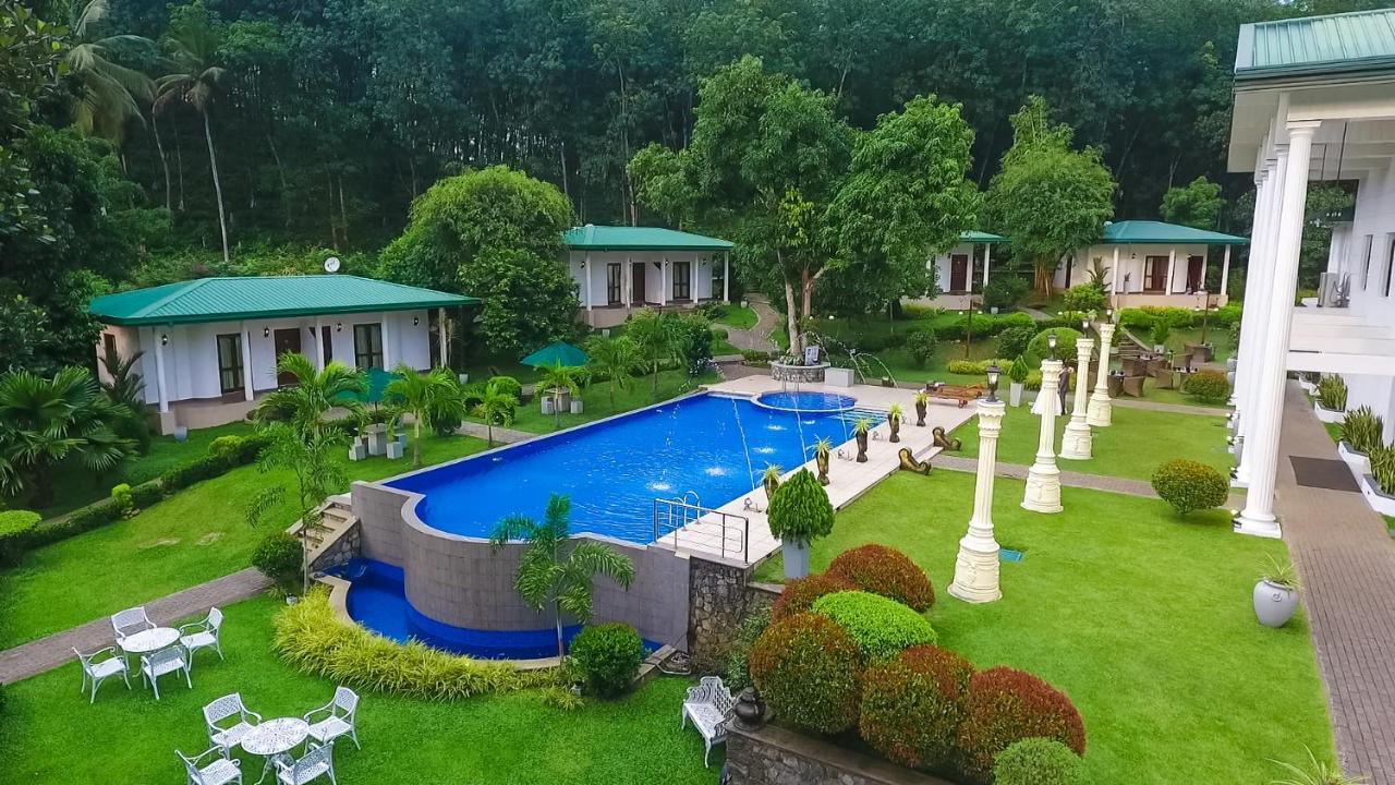 Seethawaka Regency Avissawella Kültér fotó