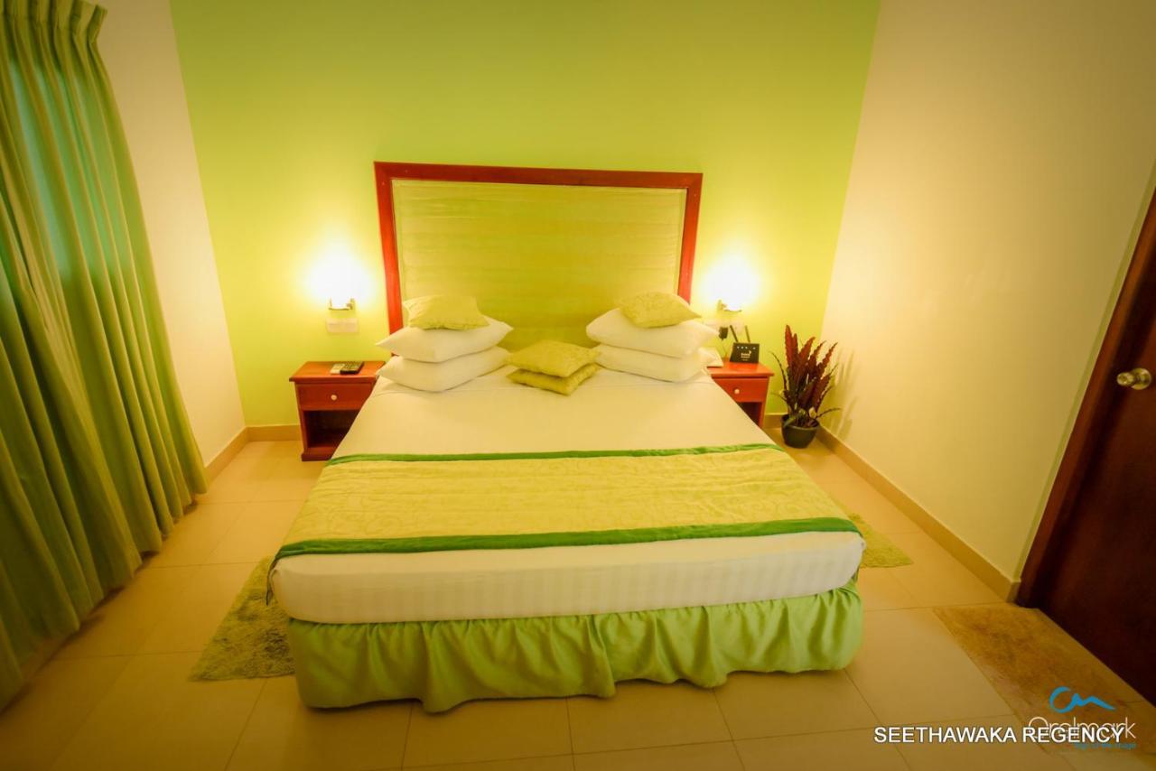 Seethawaka Regency Avissawella Kültér fotó